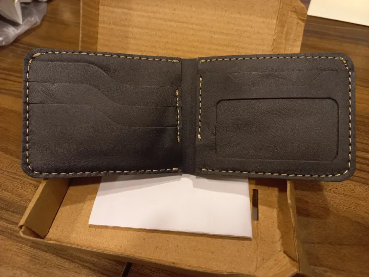 Lather%20wallet%20for%20men%20-%20Image%207