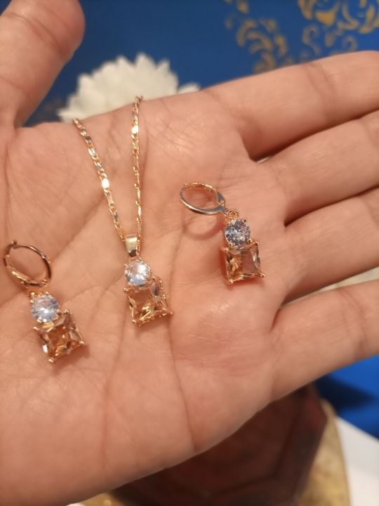 Chain%20Locket%20and%20Tops%20Zarkon%20Stone%20-%20Image%203