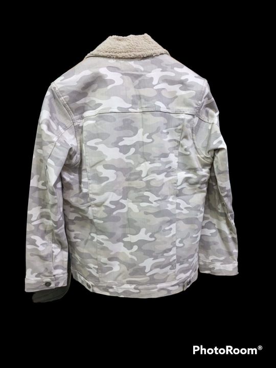 Camouflage%20Jacket%20for%20Men%20-%20Image%205