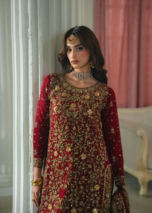 Posha%C3%A0k%20Pakistan%20Maroon%20Bridal%20Lehenga%20%E2%80%93%203%20Piece%20Heavy%20Embroidered%20Chiffon%20Lehenga%20Wedding%20&%20Barat%20Special%20Ready%20to%20Wear%20Outfit%20Nikah%20Dress%20Formal%20wedding%20wear%20-%20Image%207
