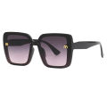 Brand Sunglasses Women's Square Classic Large Frame Fashion Men's Rectangular Letter Design Retro Sun Glasses UV400.