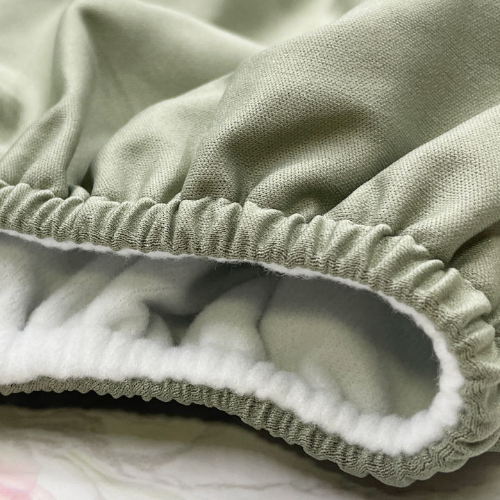 Plus%20Size%20Reusable%20Adult%20Diapers,%20Soft%20Elderly%20Incontinence%20Underwear,%20Washable%20Cloth%20Diaper%20for%20Men%20and%20Women%20Without%20Insert%20-%20Image%206