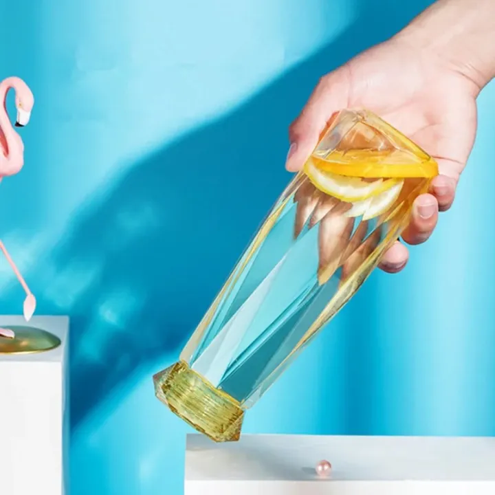 Water%20Bottle%20Glass%20With%20Gift%20Box%20-%20Image%205