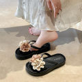 Two-Tone Floral Platform Sandals - Women's Summer Non-Slip Flip Flops, Fashion Thick Sole Beach Slides for Outdoor/Campus.