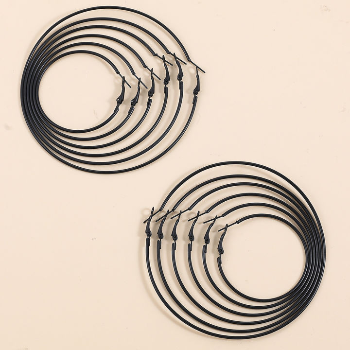 5%20Sizes%20Stainless%20Steel%20Black%20Round%20Circle%20Hoop%20Earrings%20for%20Women%20Punk%20Exaggerated%20Smooth%20Statement%20Earring%20Gothic%20Jewelry%20%20-%20Image%204