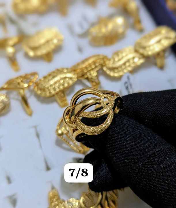 Ring%20Dubai%2018k%20gold%20plated..long%20lasting%20polished%20..%20looks%20real%20gold%20in%20cheapest%20price%20-%20Image%202