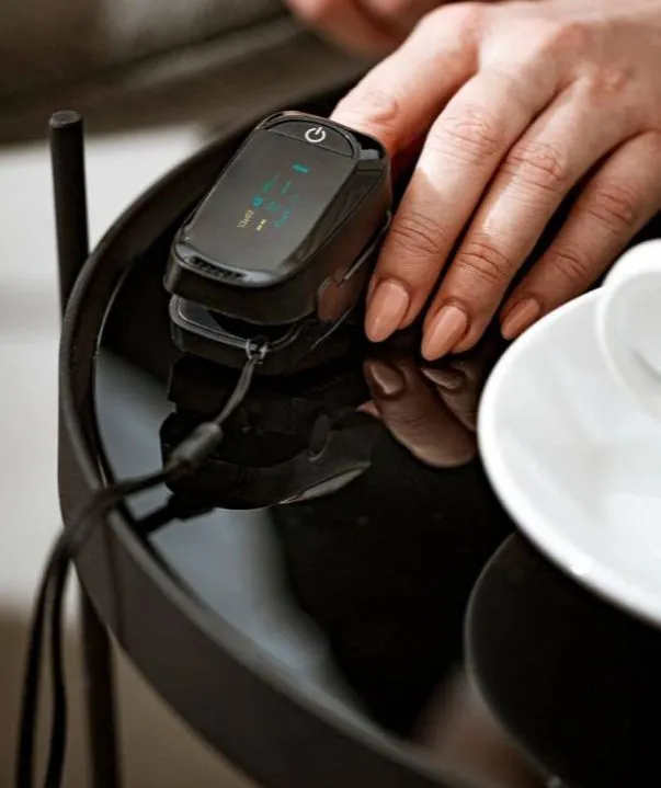 Pulse%20Oximeter%20with%20one%20year%20warranty%20Oxygen%20Monitor%20Pulse%20Oximeter%20Spo2%20Pulse%20Oximeter%20for%20Adults%20and%20Children%20with%20Omnidirectional%20OLED%20Display%20%EF%BF%BC%20%EF%BF%BC%20%EF%BF%BC%20%EF%BF%BC%20%EF%BF%BC%20%EF%BF%BC%20%EF%BF%BC%20-%20Image%208