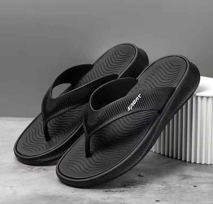 New%20China%20Slipper%20flipflop%20for%20men%20and%20boys%20is%20designed%20which%20is%20totally%20a%20new%20design%20and%20very%20soft%20,highly%20comfortable%20and%20%20very%20strong%20and%20it%20is%20also%20a%20summer%20slipper%20-%20Image%209