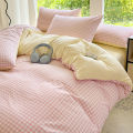 3pcs Simple, soft and skin-friendly duvet cover 3-piece set (1 duvet cover +2 pillowcases) (without core)Striped checkered.