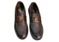 Pumpy shoes are designed in very beautiful brown color for men and boys which are very special and very strong and their sole is also very thick and they look very stylish to wear.. 