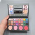 IGOODCO Professional Princess Makeup Eyeshadow Pallet. 