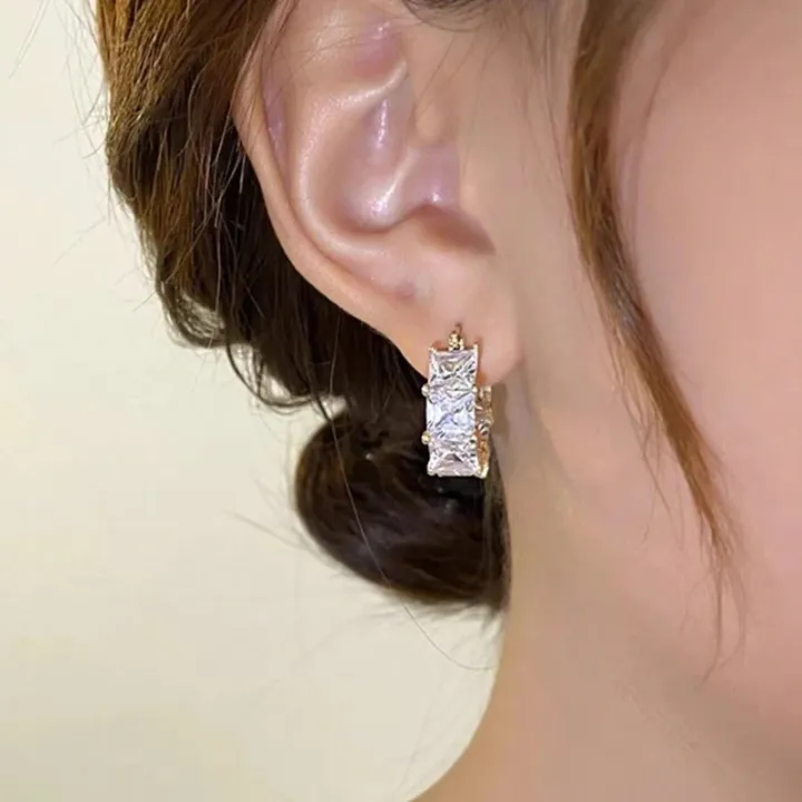 Huitan%20Princess%20Square%20White/Black%20CZ%20Hoop%20Earrings%20for%20Women%20Luxury%20Accessories%20Wedding%20Party%20Temperament%20Elegant%20Lady%20Jewelry%20-%20Image%204