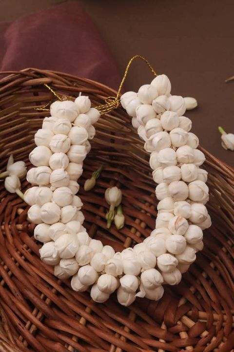 gajra%20pul%20khopa%20for%20women%20-%20Image%205