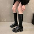 Autumn and Winter New Round Head Thick Sole Retro Heightening Mid-calf Boots with Velvet Warm and Comfortable Fashion Show Boots. 