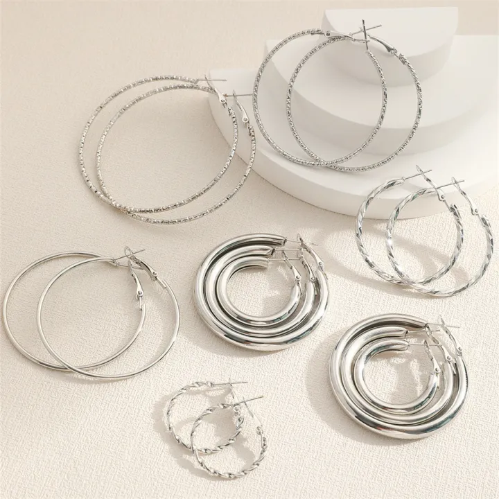 8Pairs%20Simple%20Punk%20Hoop%20Earrings%20Set%20Big%20Circle%20Earrings%20Jewelry%20for%20Women%20Girls%20Ear%20Hoops%20Earring%20Round%20Oversized%20-%20Image%205