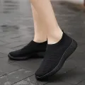 Women Shoes Soft Women Sneakers Lightweight And Comfortable Women Slip On Lazy Loafers Walking Shoes For Women. 