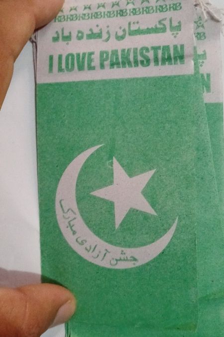 Jhandian%20Paper%20Flags%20(30%20Jahandian)%20Pakistan%20IndependenceDay%20-%20Image%207