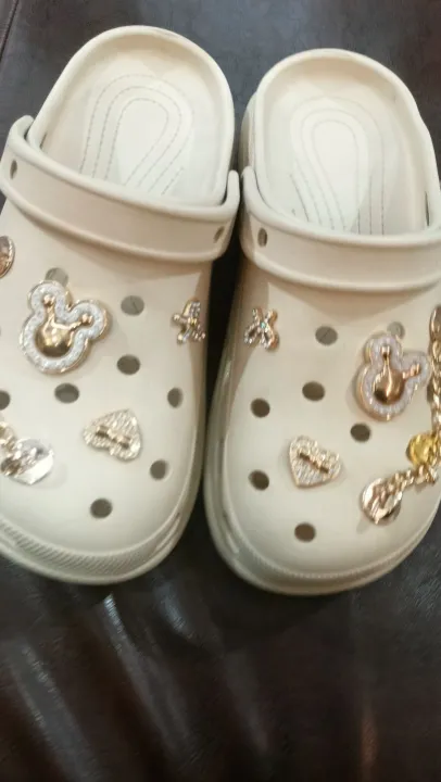Beautiful%20Cream%20Fancy%20Design%20Crocs%20For%20Women%20-%20Image%204