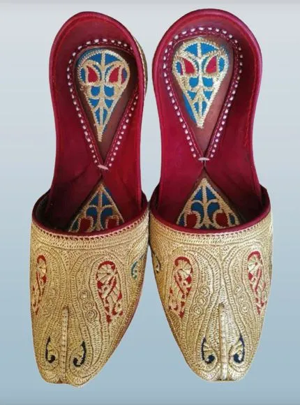 Khussa%20For%20Men%20With%20Tilla%20Work%20-%20Image%202