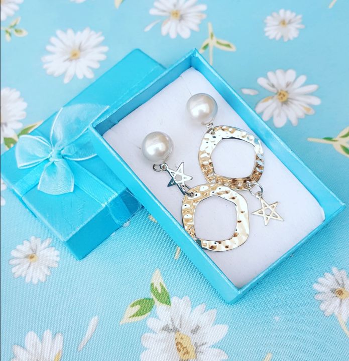 Star korean earings silvee golden earings dandling earings sparklers _pk