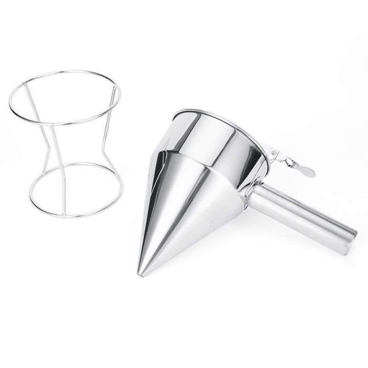 600/1200ML%20Oil%20Bucket%20with%20Holder%20Stainless%20Steel%20Funnel%20Dispenser%20Cupcake%20Pancake%20Batter%20Octopus%20Ball%20Kitchen%20Baking%20Tool%20-%20Image%203