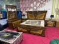 Bad dressing and two side table. 