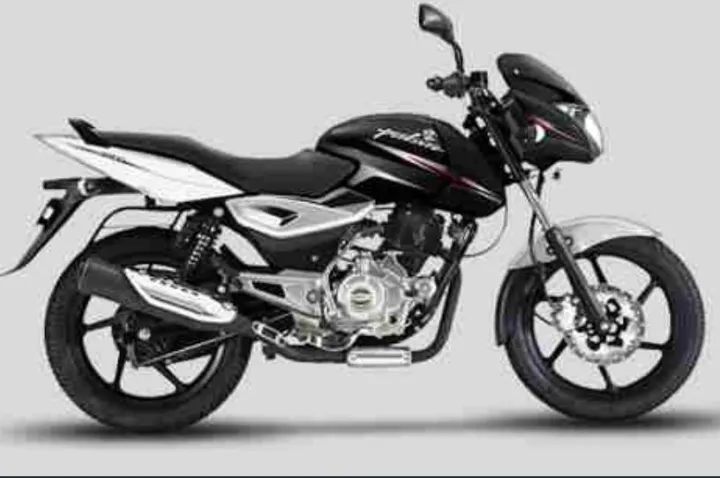 Bajaj%20Pulsar%20150%20Black%20White%20Full%20Sticker%20Kit%20-%20Image%204