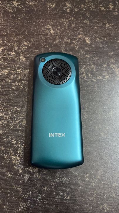 Intex%20ultra%20Muzak%20-%20Image%202