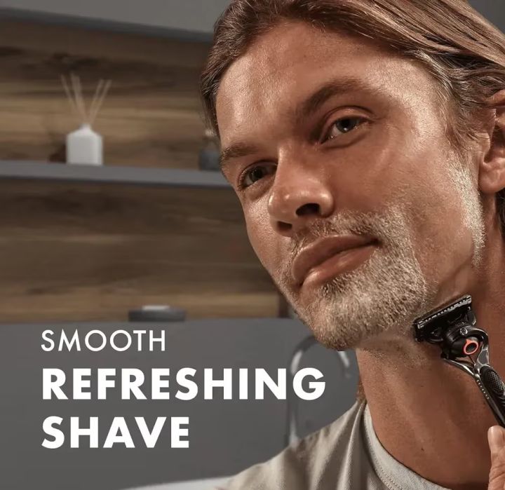 Gillette%20Fusion%205X%20Action%20Shaving%20Gel%20With%20Almond%20Oil%20200%20ml%20-%20Image%203