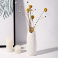 1pc Nordic Plastic Vase Simple Small Fresh Flower Pot Storage Bottle for Flowers Living Room Modern Home Decorations Ornaments. 