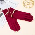 Winter Women Keep Warm Touch Screen Plus Fleece Chain Gloves Elegant Fashion Personality Soft Drive Cycling High Elasticity. 