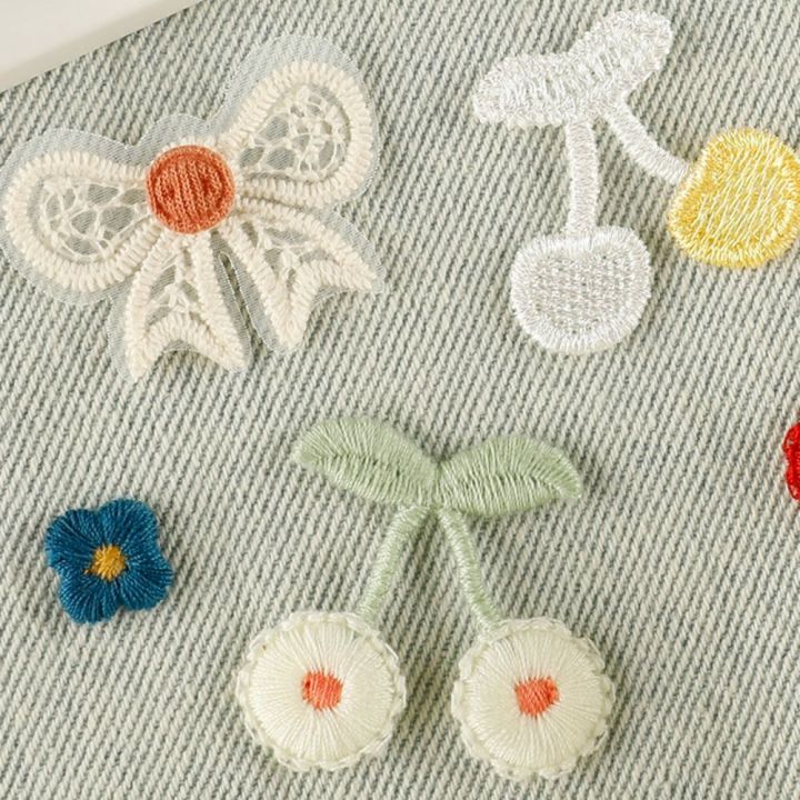 Fashion%20Cherry%20Flower%20Lace%20Clothing%20Patches%20Multifunction%20Embroidered%20Fabric%20Patch%20Sew-on%20DIY%20Applique%20Clothing%20Accessories%20-%20Image%202