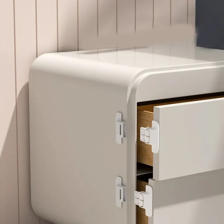 2pcs%20Refrigerator%20Lock%20Kids%20Security%20Protection%20Anti-Open%20Water%20Dispenser%20Locker%20Buckle%20Home%20Furniture%20Cabinet%20Door%20Safety%20Locks%20-%20Image%204