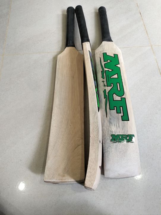 Softball%20Cricket%20Bat%20Size%203%20-%20Image%203