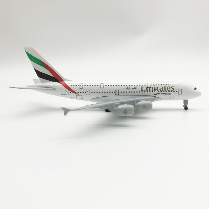 Airplane%20Airbus%2020CM%20Alloy%20Aircraft%20Model%20Emirates%20Airbus%20A380%20Resin%20Airplane%20Model%20%20For%20Friends%20Toy%20Plane%20For%20Children%20-%20Image%202