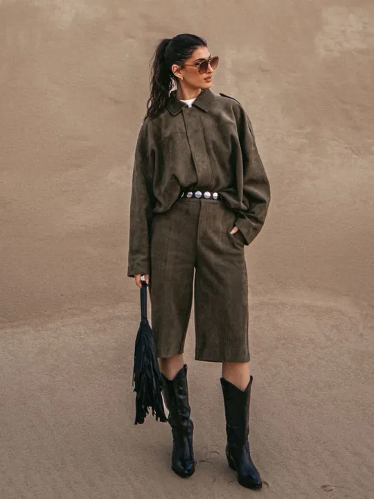 HH%20Spring%20Women%20Suede%20Coat%20Pant%20Sets%20Lapel%20Long%20Sleeve%20Zipper%20Jackets%20Casual%20Shorts%202025%20New%20Fashion%20High%20Street%20Lady%20Outfit%20-%20Image%207