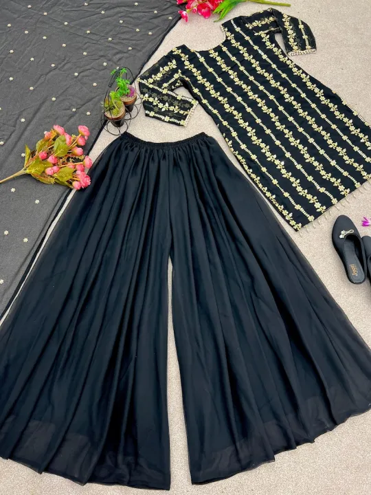 3%20pc%20Hania%20Amir%20most%20famous%20beautiful%20dress%20full%20of%20pearl%20work%20in%20%20georgette%20stuff%20best%20quality%F0%9F%98%8D%20available%20in%20small%20size%20black%20colour%20-%20Image%209