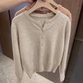 2026 New Fashion Women's Fleece Knit Loose Short Cashmere Sweater Round Neck Warm Korean Sle Casual Female Sweater Top Cloting.
