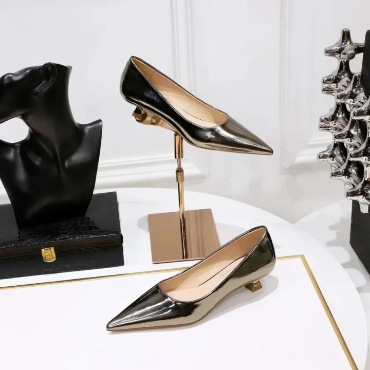 Women%20Comfortable%203.5cm%20High%20Heels%20Shallow%20Pointed%20Toe%20Work%20Pumps%20Lady%20Glossy%20Leather%20Low%20Heels%202024%20Luxury%20Brand%20Designer%20Shoes%20-%20Image%203
