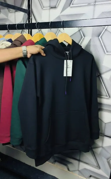 Premium%20Quality%20Men's%20hoodie%20Stylish%20&%20Comfortable%20Winter%20Wear%20hoodie%20for%20men%20-%20Image%203