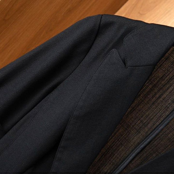 Black%20Solid%20Casual%20Turn-Down%20Collar%20Single%20Button%20Short%20Sleeve%20Women's%20Jacket%20Suit%20Blazer%20Short%20Coat%20Woman%20Clothing%20Fashion%202024%20-%20Image%204