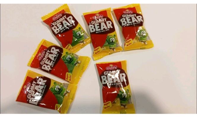 Giggly%20Gummy%20Bear%20Soft%20&%20Juicy%20Jelly%F0%9F%98%8B%2010PCS%20-%20Image%203