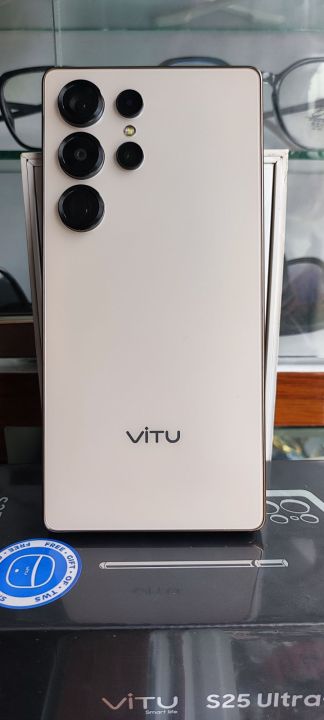 vitu  S25 ultra 8Ram 128 GB Rom