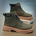 Men's high-top casual sports shoes are breathable, anti-slip, comfortable and fashionable. Men's short boots are large size48. 