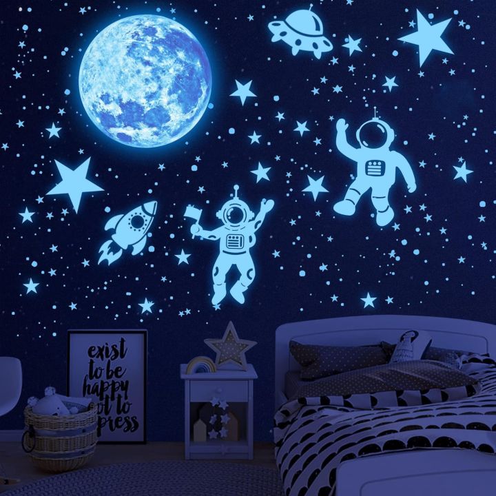 1106Pcs Glow in The Dark Moon and Planet Wall Decal Luminous Astronaut ...