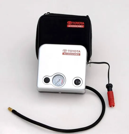 Toyota%20Air%20Compressor%20%7C%20Tire%20inflator%2080%20PSI%20-%20Image%204