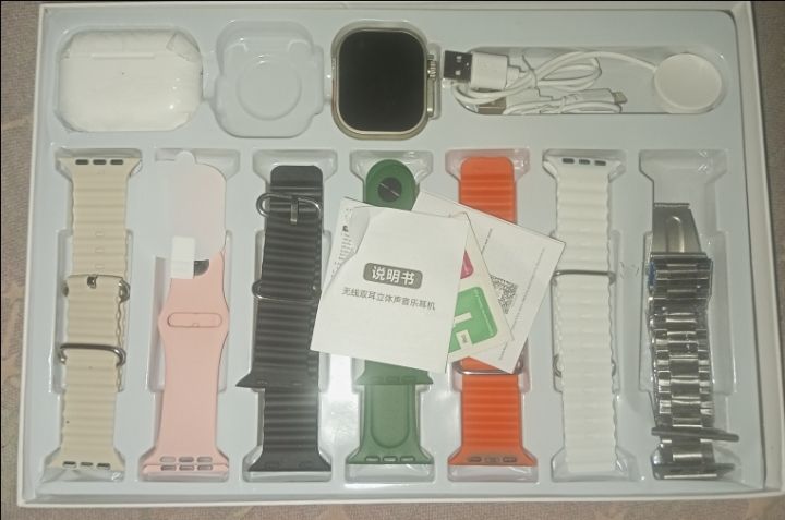 Smart%20Watch%20with%20Ear%20buds%20-%20Image%202
