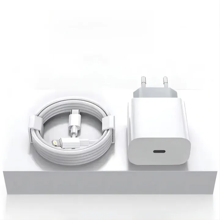 PD%2020W%20Fast%20Charging%20EU%20Charger%20Plug%20with%201M/3FT%20Cable%20for%20iPhone%20iPad%20-%20Image%207