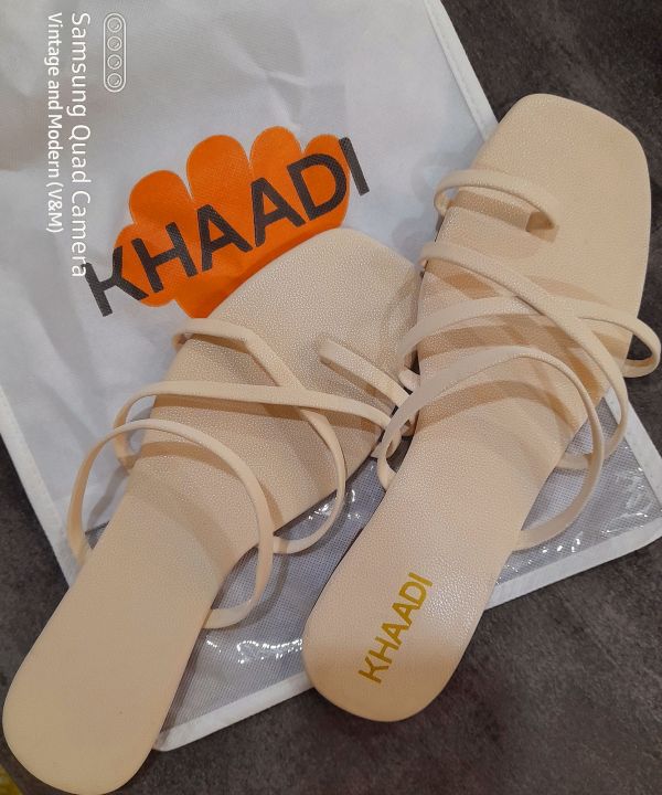 Khaadi%20Sandals%20-%20Image%204