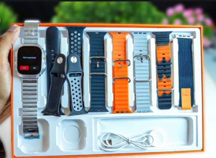 Y80%20Ultra%20Smart%20Watch%208+1%20Strap%20Touch%20Screen%20-%20Image%203